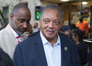 Rev Jesse Jackson, civil rights leader and Rainbow PUSH founder, dies at 84